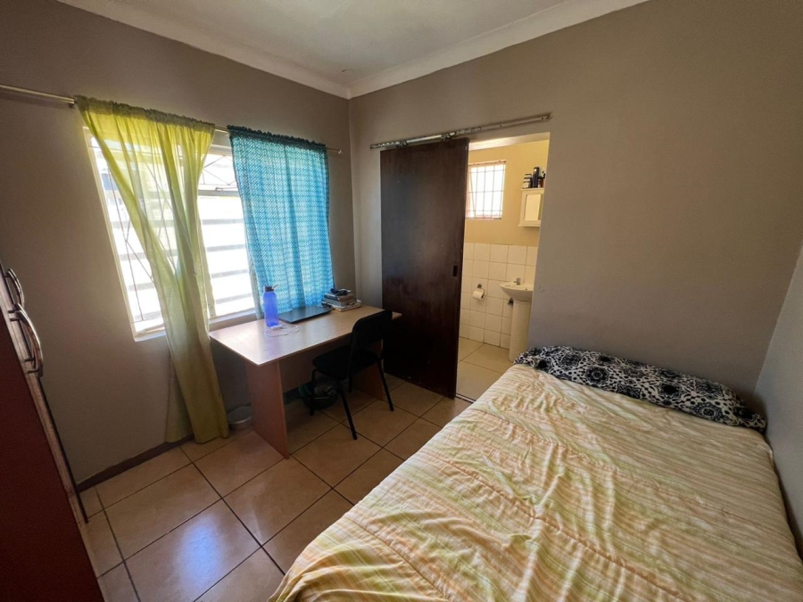 7 Bedroom Property for Sale in Brandwag Free State